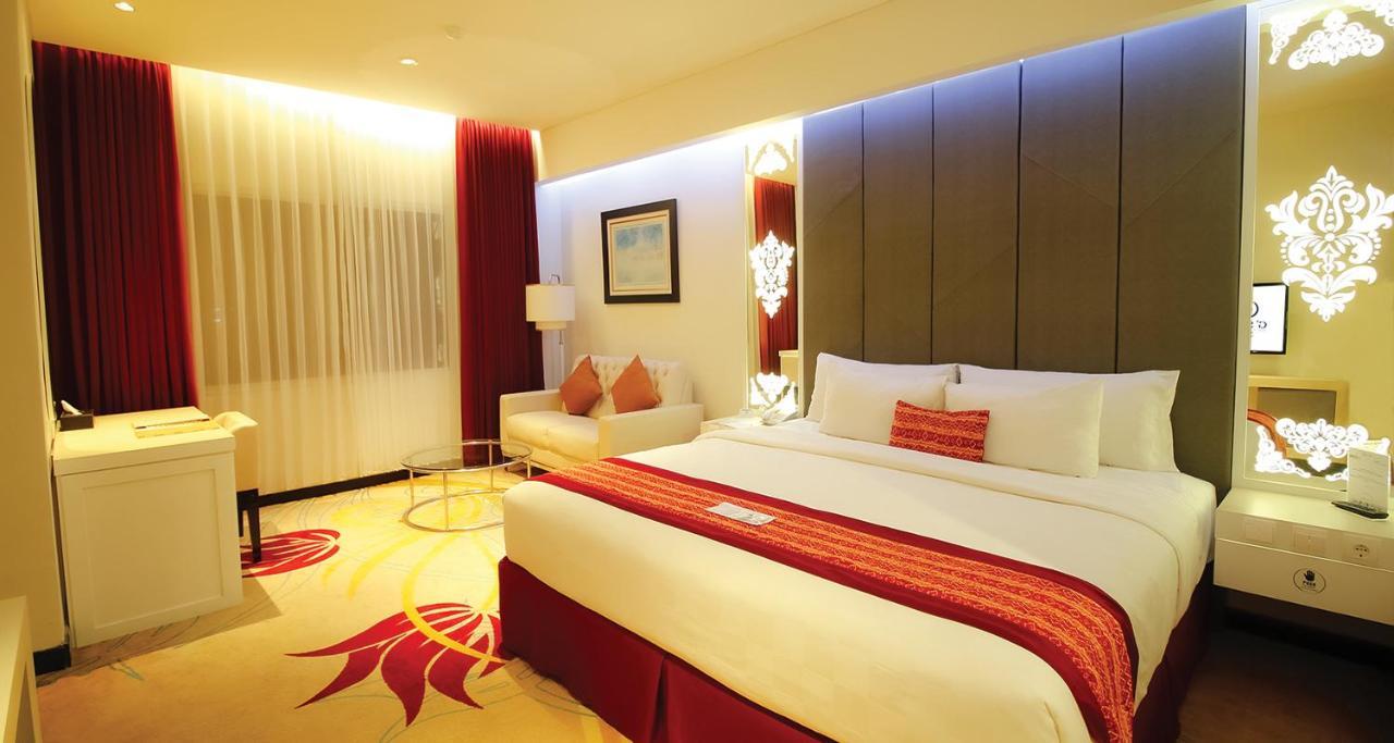 G'Sign Hotel Banjarmasin Банджармасін Екстер'єр фото