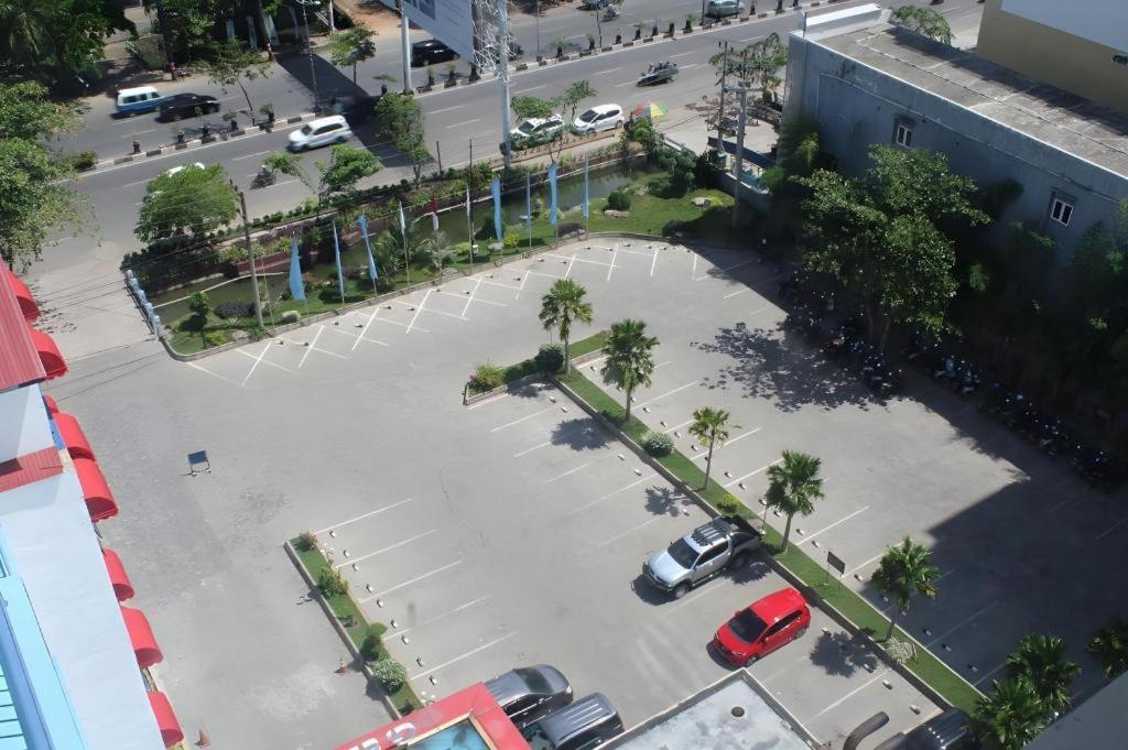 G'Sign Hotel Banjarmasin Банджармасін Екстер'єр фото
